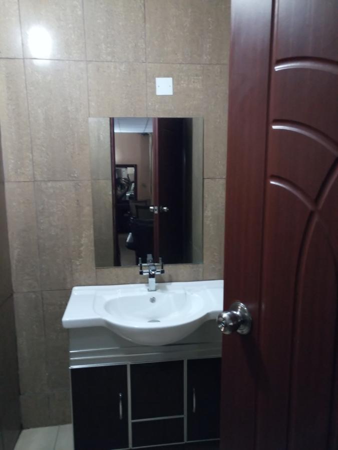 Crocodile Hotels And Restaurant Limited Kaduna Buitenkant foto