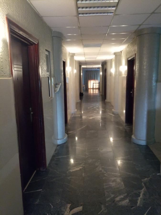 Crocodile Hotels And Restaurant Limited Kaduna Buitenkant foto