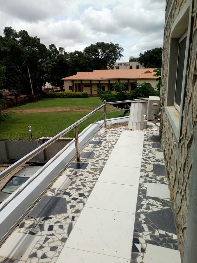 Crocodile Hotels And Restaurant Limited Kaduna Buitenkant foto